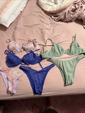 3 bikinis from Hollister set